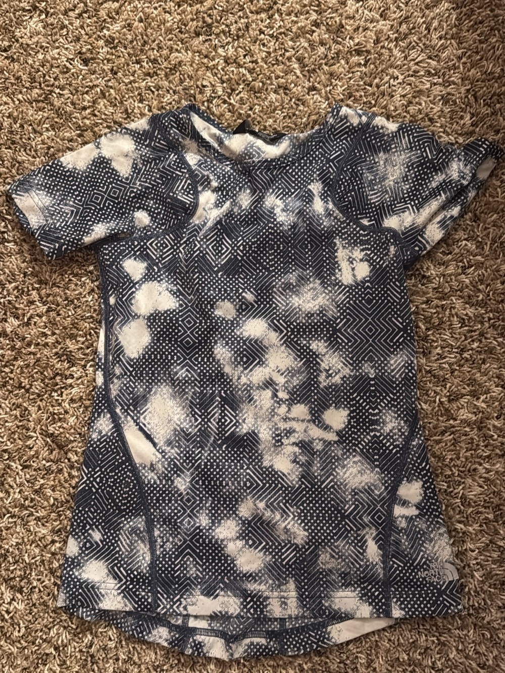 North Fac Navy and White Patterned Short Sleeve athletic top